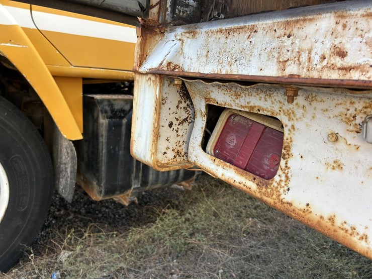 1988-shop-built-image-15