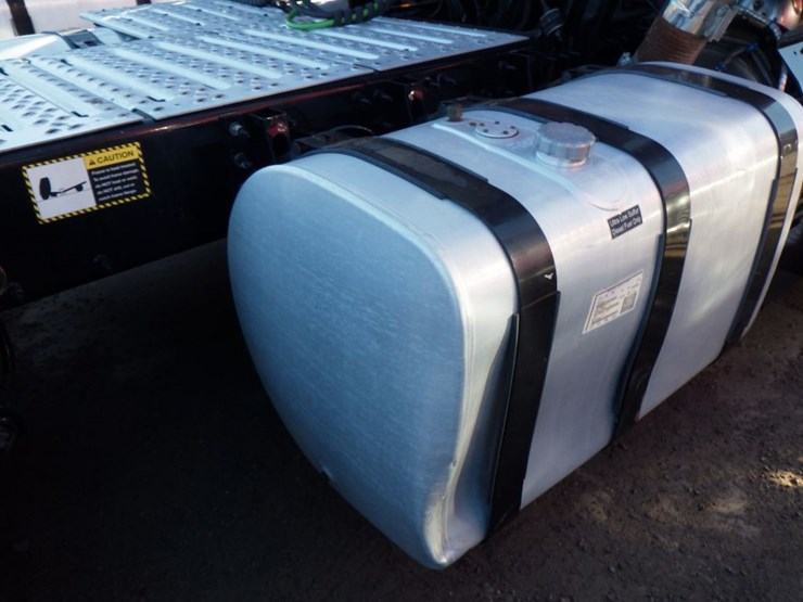 2020-mack-an64t-image-11