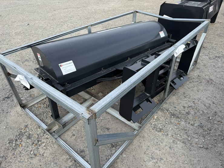 #2088-•-unused-jct-6'-skid-steer-sweeperinv#-36034-image-2