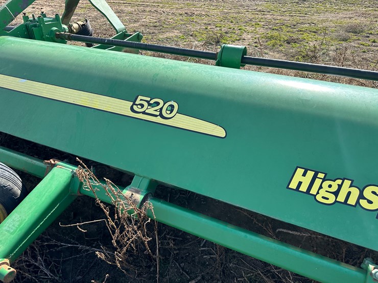 john-deere-520-image-18