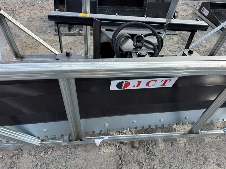 #2090-•-unused-jct-6'-skid-steer-dozer-bladeinv#-36009-image-6