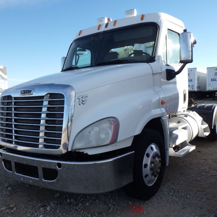 2009 FREIGHTLINER CASCADIA 125