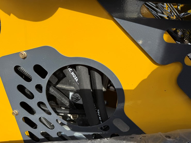 #87-•-unused-sdlanch-sdl60-stand-on-skid-steer-loader-a2510206404-inv#-35040-image-14