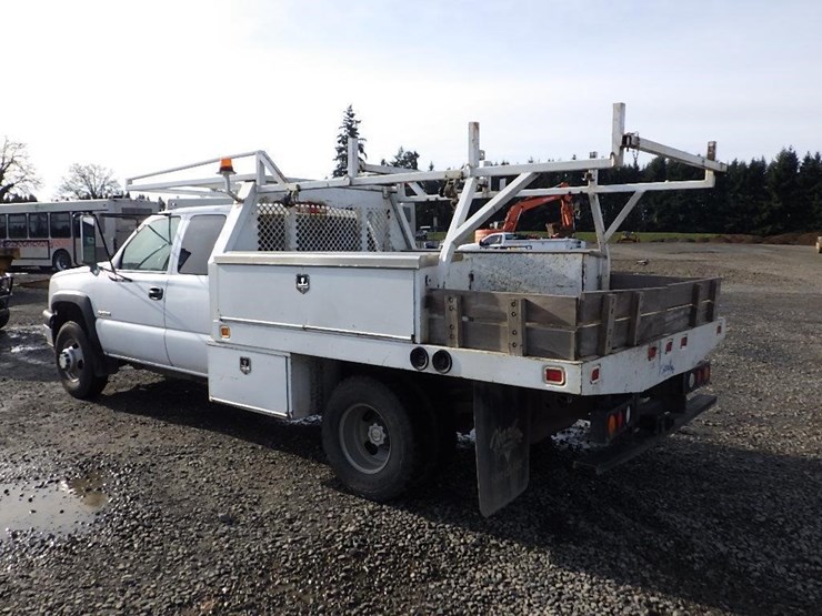 2005-chevrolet-3500-image-5