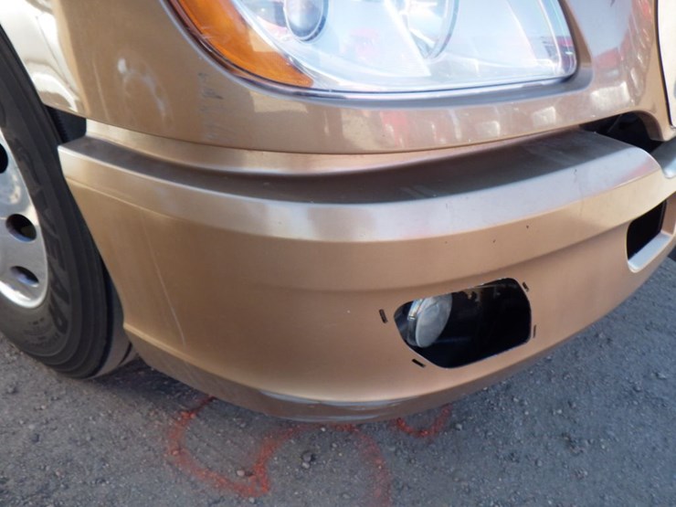 2022-kenworth-t680-image-4