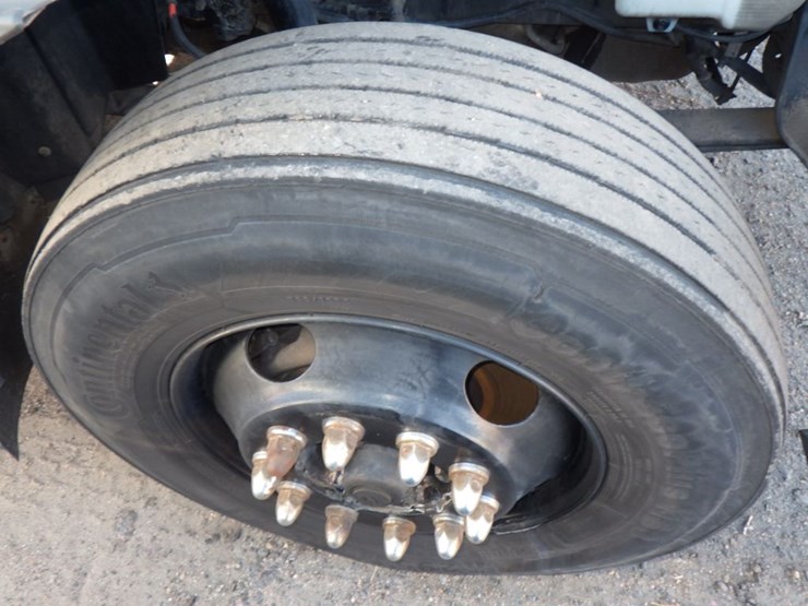 2017-international-prostar-image-24