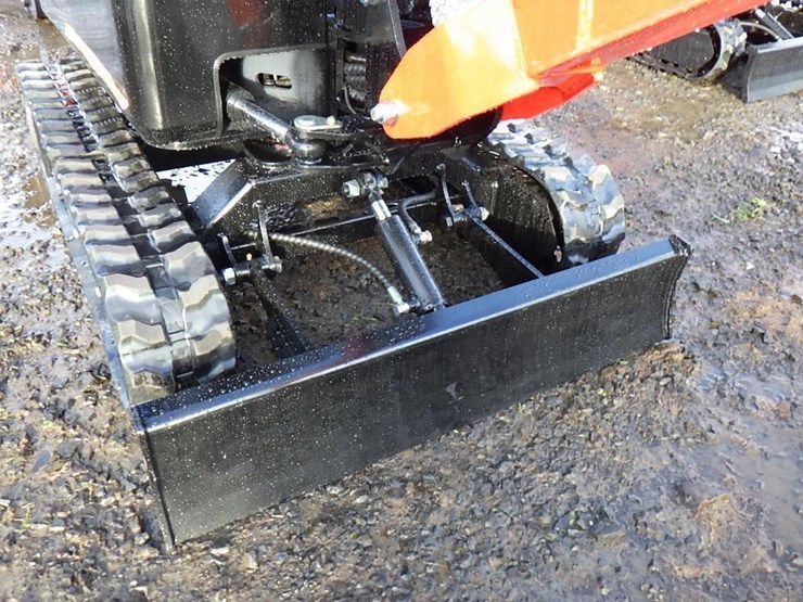 2025-tpm-18bs-hydraulic-excavator-image-10