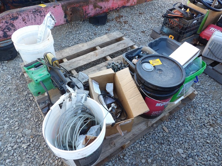 #4867-•-**-lot-of-tools-&-miscellaneous-image-1