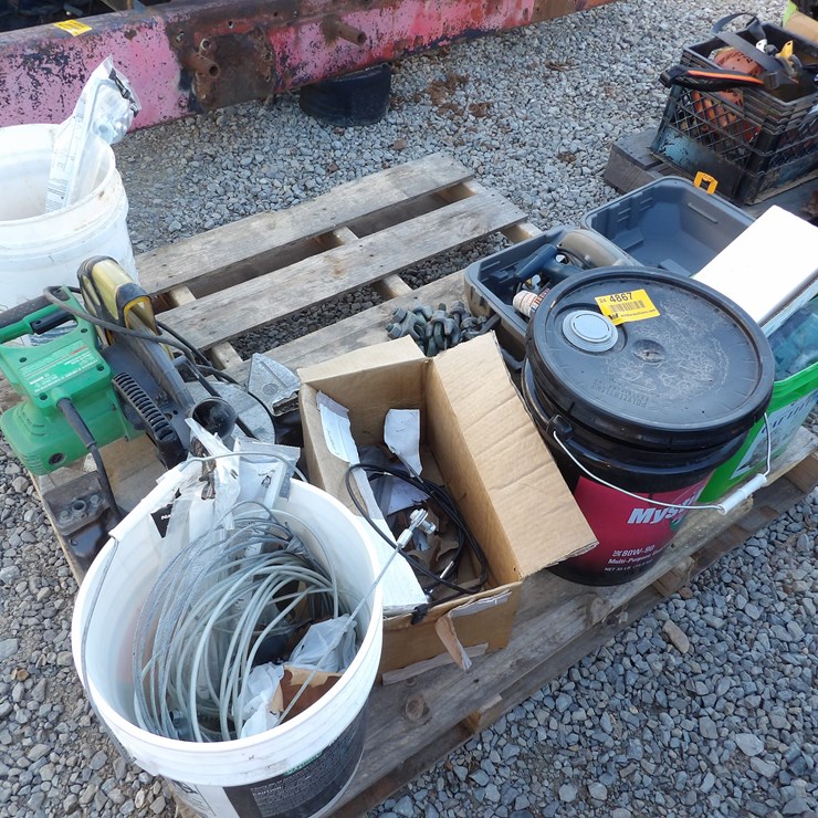 #4867 • ** Lot of Tools & Miscellaneous