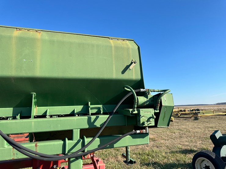 #35840-•-tandem-levee-plow-w/seed-box-image-10