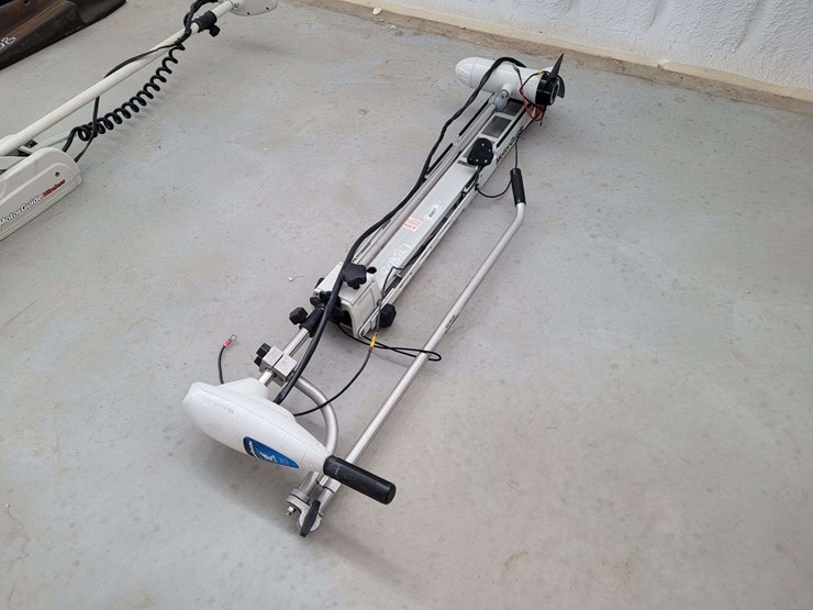 motorguide-saltwater-sw-hb-trolling-motor-image-1