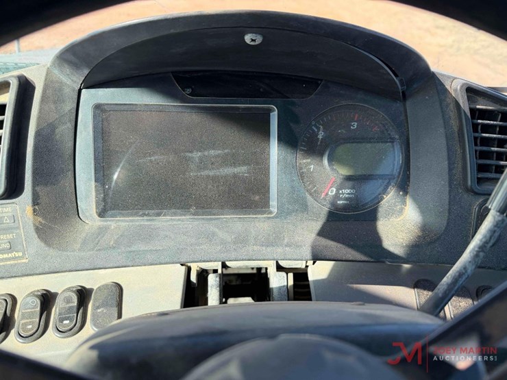 2019-komatsu-hm400-5-image-42