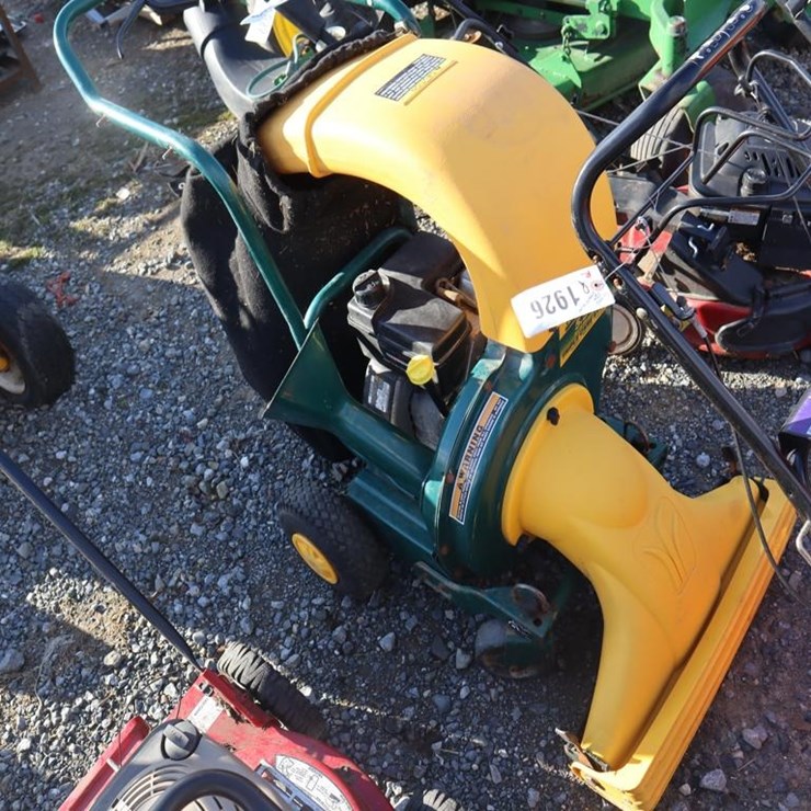 Yardman 5.5HP Self Propelled Yard Vacuum