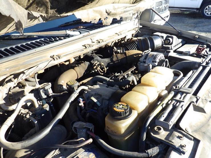 2001-ford-f450-image-14