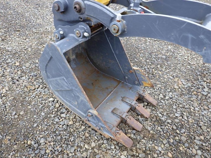 2022-xcmg-xe35u-image-7