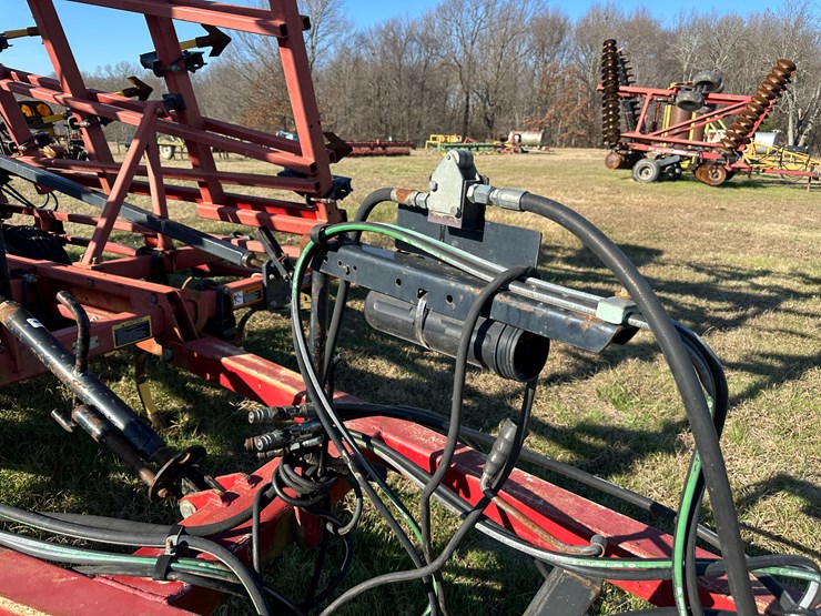 case-ih-200-image-44