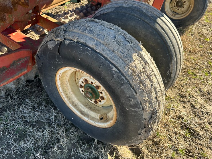 #35264-•-brillion-33'-xl144-cultipacker-image-6