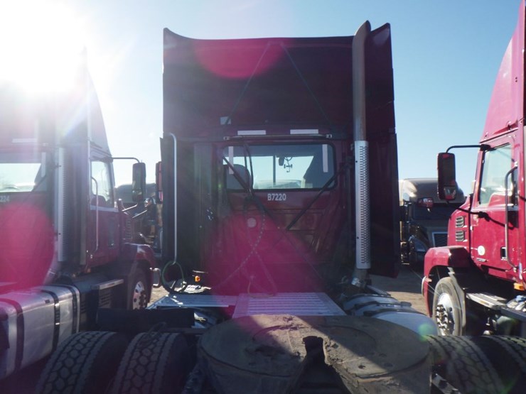 2020-mack-an64t-image-17