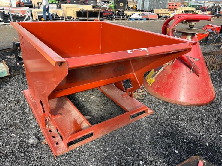 2-yard-dump-hopper-image-2