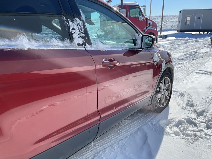 2014-ford-escape-titanium-image-25