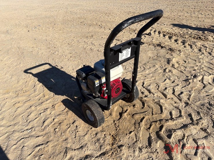 northstar-pressure-washer-image-3