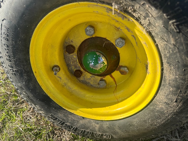 #36275-•-lot-of-(2)-205/65-10-tires-&-rims-image-3