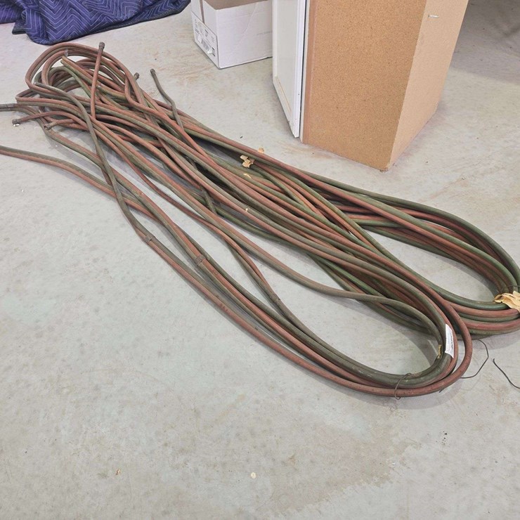 (2) Oxygen And Acetylene Hoses
