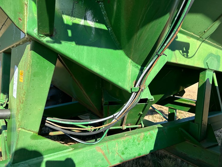 #35812-•-brent-grain-cart-image-21