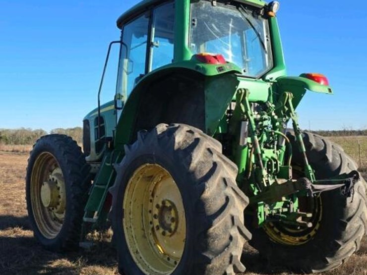 john-deere-7330-image-24