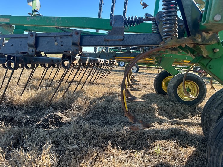 john-deere-27-image-63