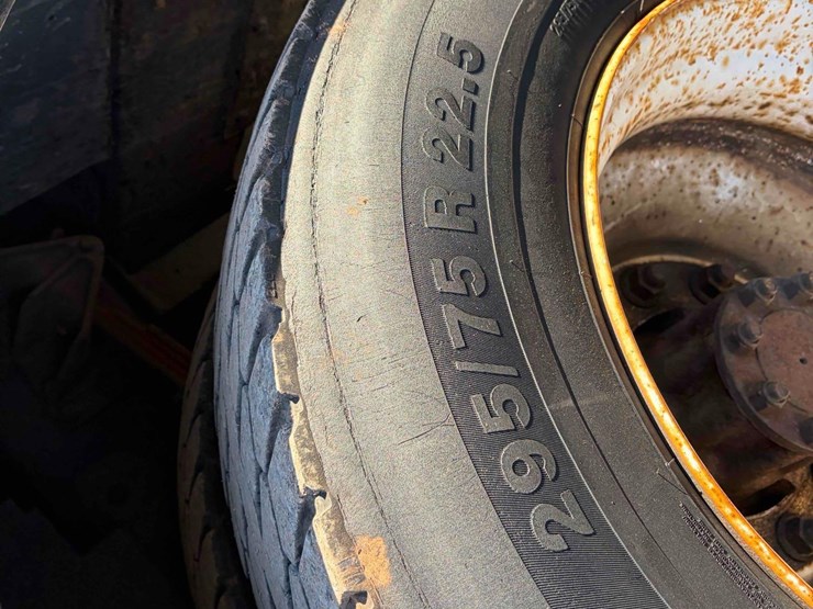 2006-international-4300-image-6