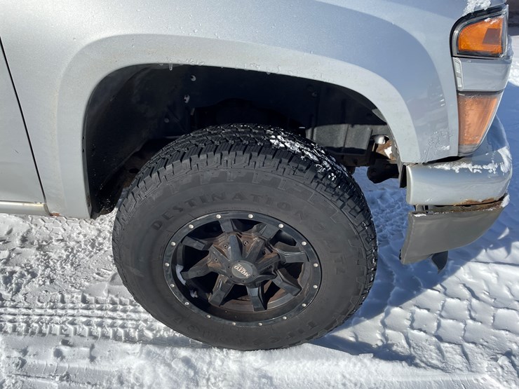 2012-chevrolet-colorado-image-21