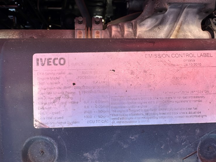 #35797-•-2011-case-7120-combine-image-92