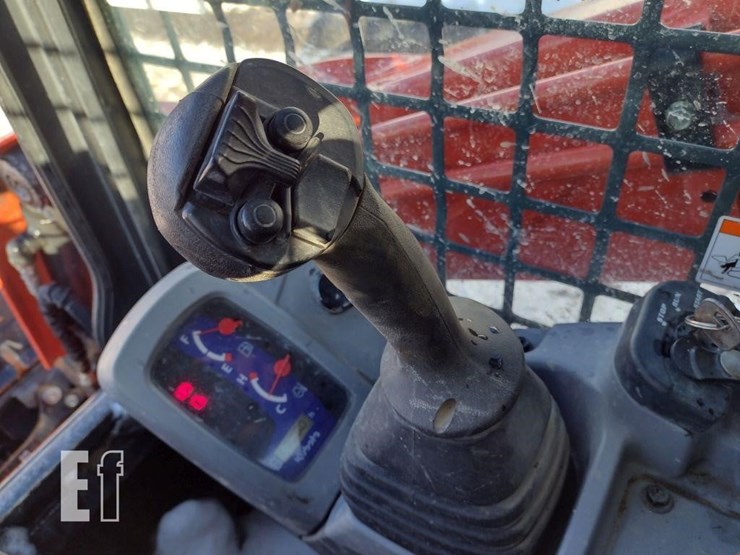 kubota-svl75-image-8