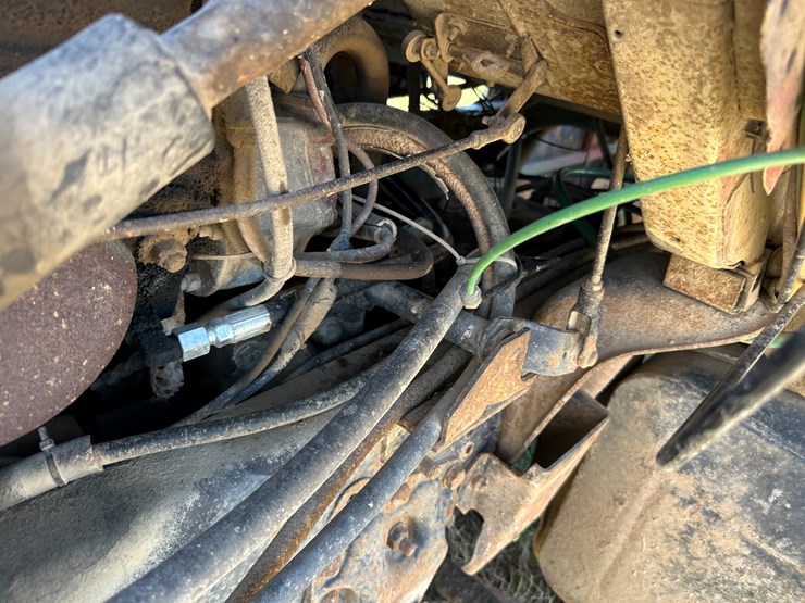 1974-ford-9000-image-48