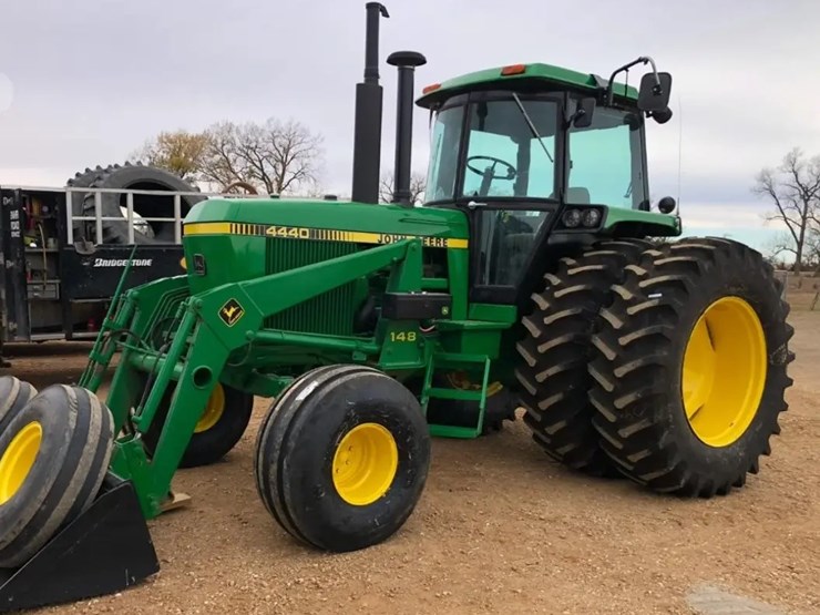 1980-john-deere-4440-full-restore-image-4