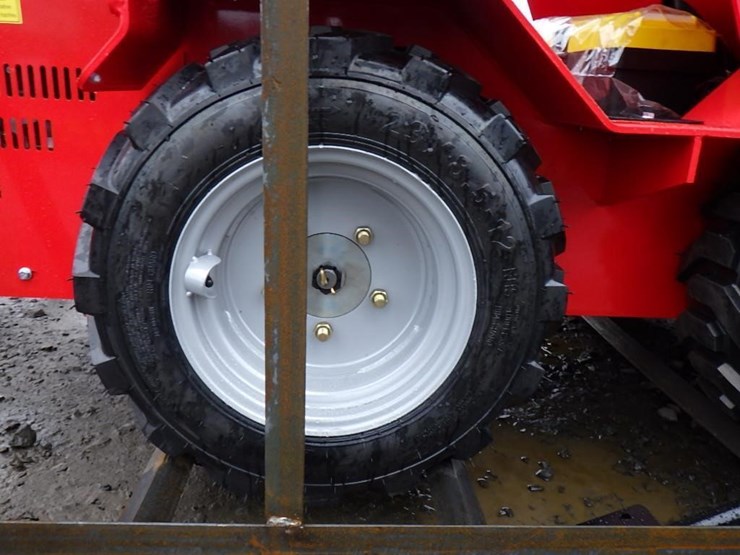 2025-agt-sda-140w-skid-steer-loader-image-7