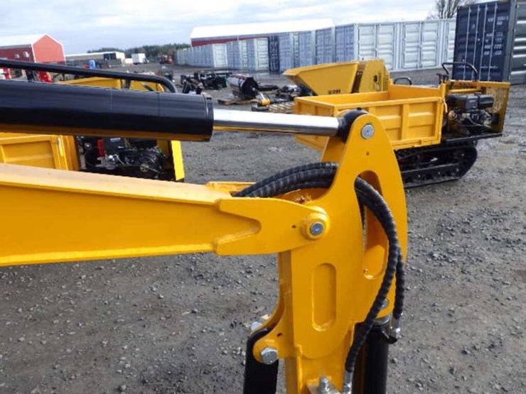 2025-vicsec-20-hydraulic-excavator-image-12