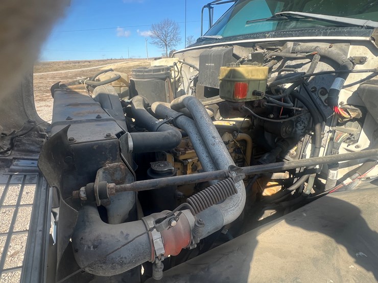 1998-caterpillar-3116-image-17