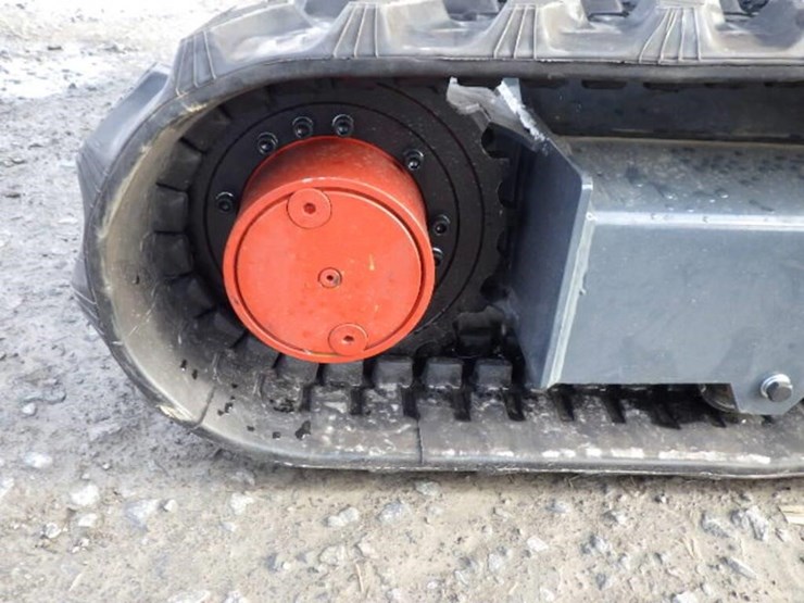 2025-vicsec-30-hydraulic-excavator-image-17