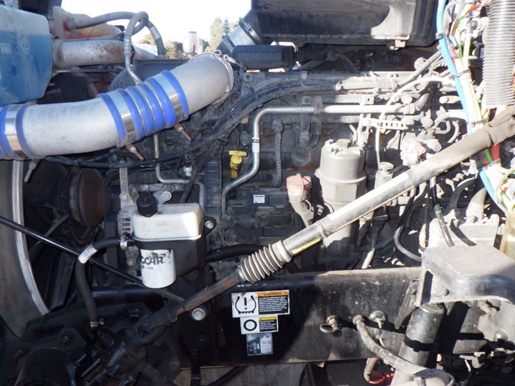 2022-kenworth-t680-image-23