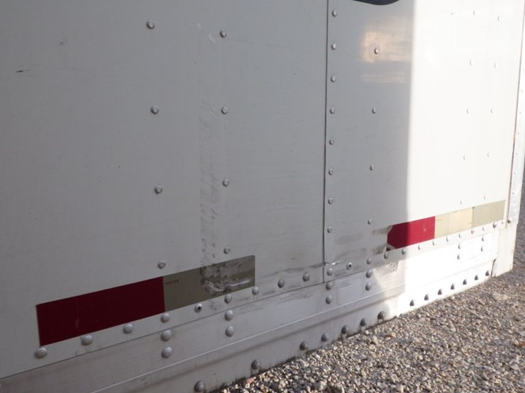 2016-strick-van-image-6