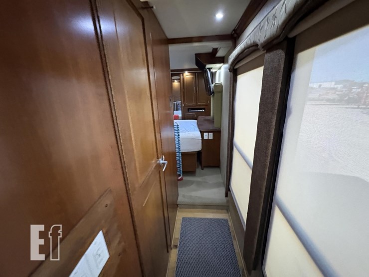 2008-2008-fleetwood-40'-diesel-pusher-motorhome-32777-image-18