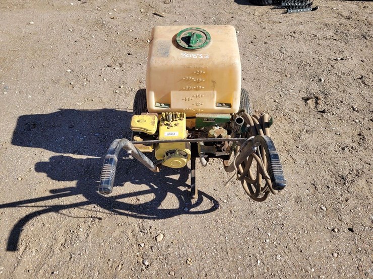 john-deere-tree-sprayer-image-4