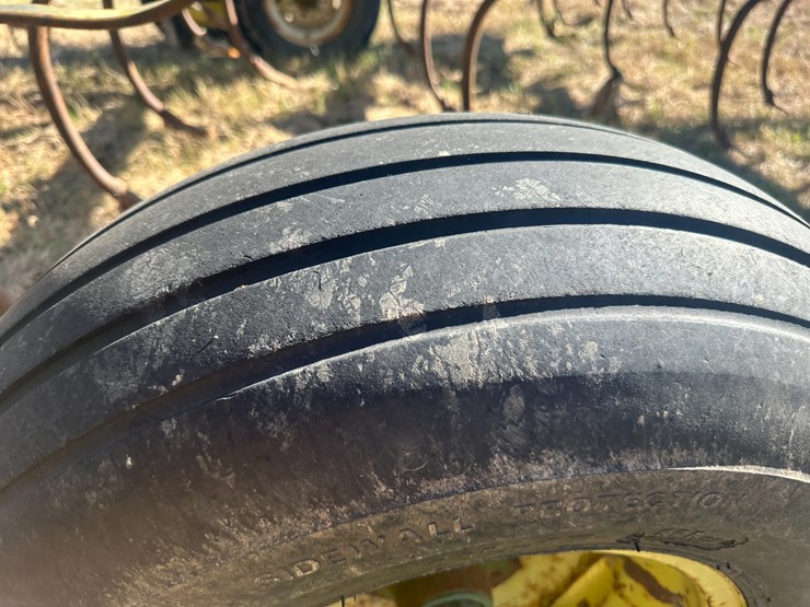 john-deere-42-image-15