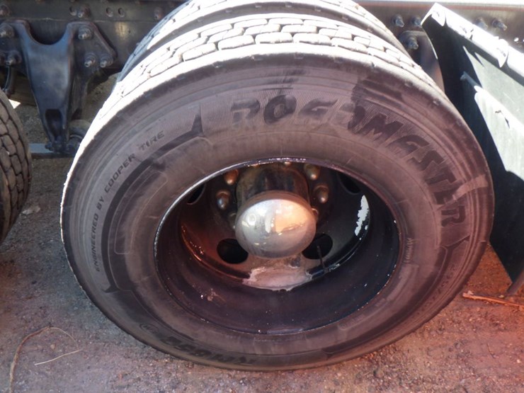 2017-international-prostar-image-5