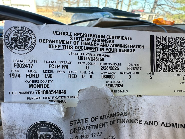 1974-ford-9000-image-71