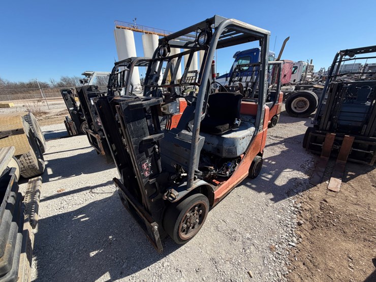 toyota-8fgcu25-image-1