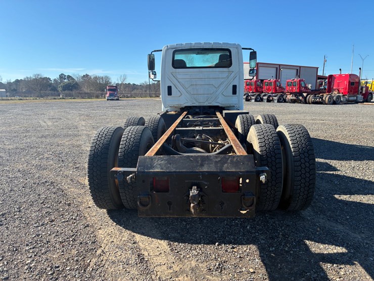 2008-international-durastar-4400-image-4