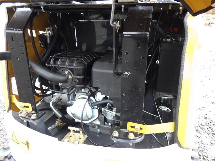 2025-sdlanch-sdle18p-hydraulic-excavator-image-17